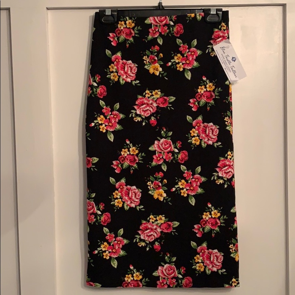 Floral Pencil skirt